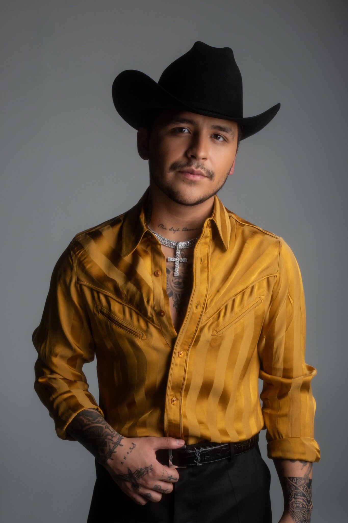 Christian Nodal será reconocido con el "Premio Evolución"