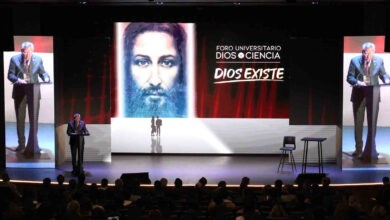 Foro Universitario Dios y Ciencia