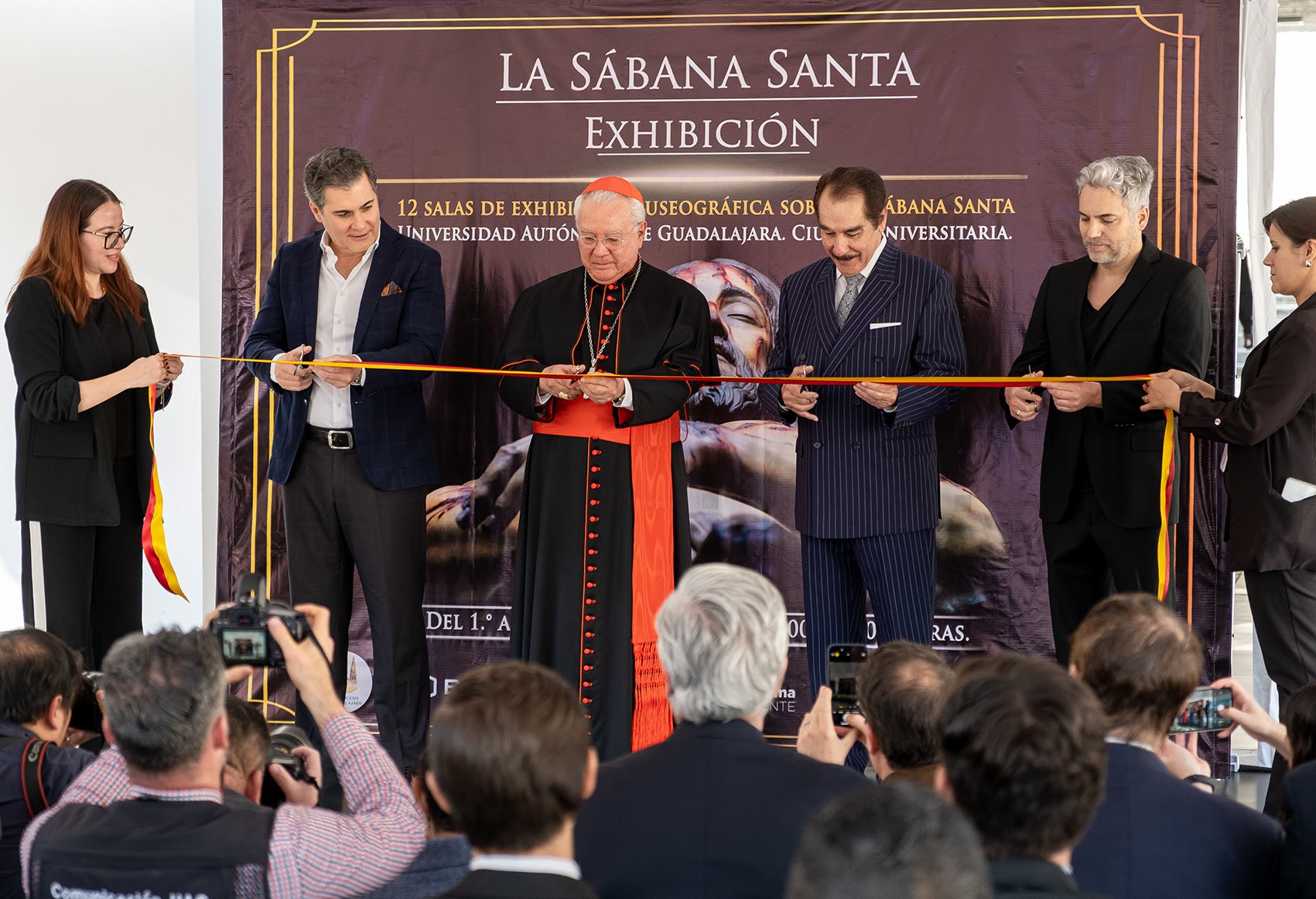 Inauguran exposición sobre “La Sábana Santa”